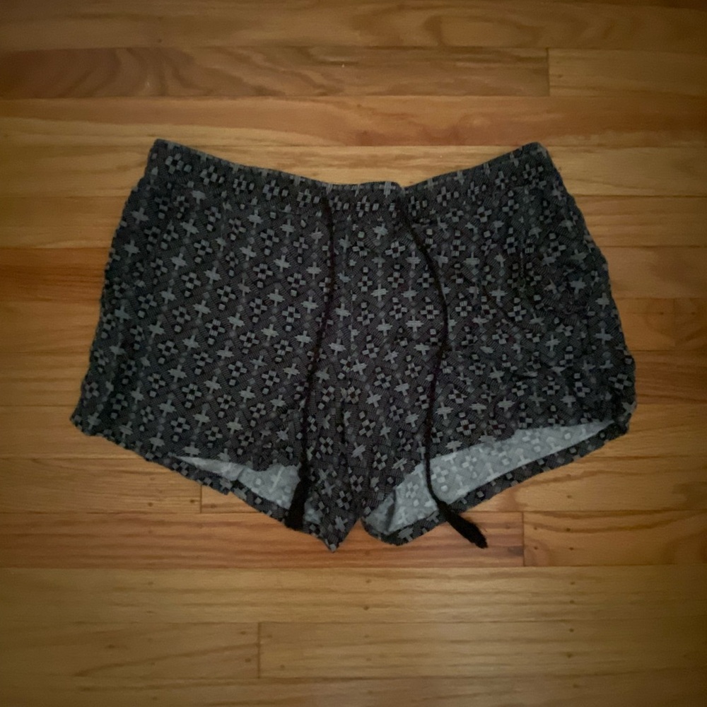 Old Navy Black and Gray Patterned Women's Shorts
